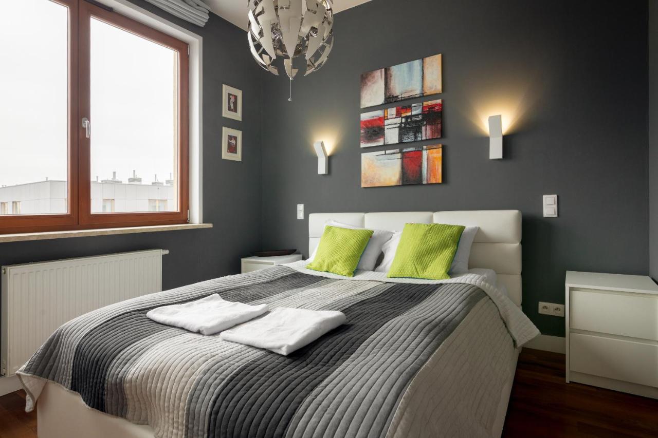 Hlonda Deluxe Apartment With Terrace Варшава Экстерьер фото