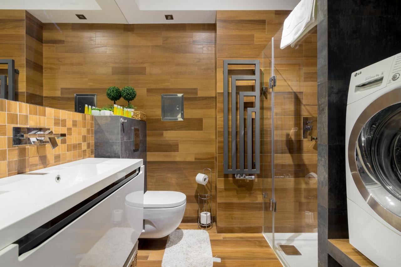 Hlonda Deluxe Apartment With Terrace Варшава Экстерьер фото